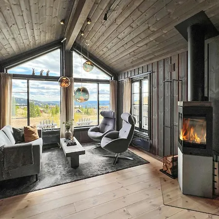 4 Bedroom Lovely In