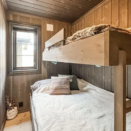 4 Bedroom Lovely In Øyer